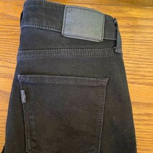 LEVIS CLASSIC MID RISE SKINNY SZ4